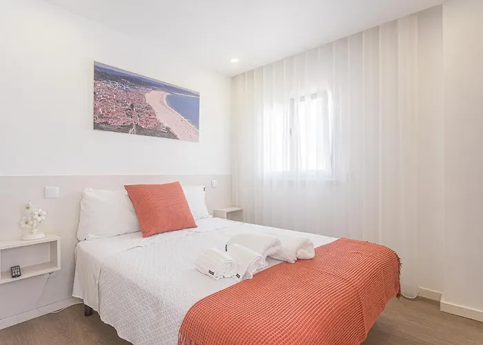 Lägenhet T2 Duplex Coral House